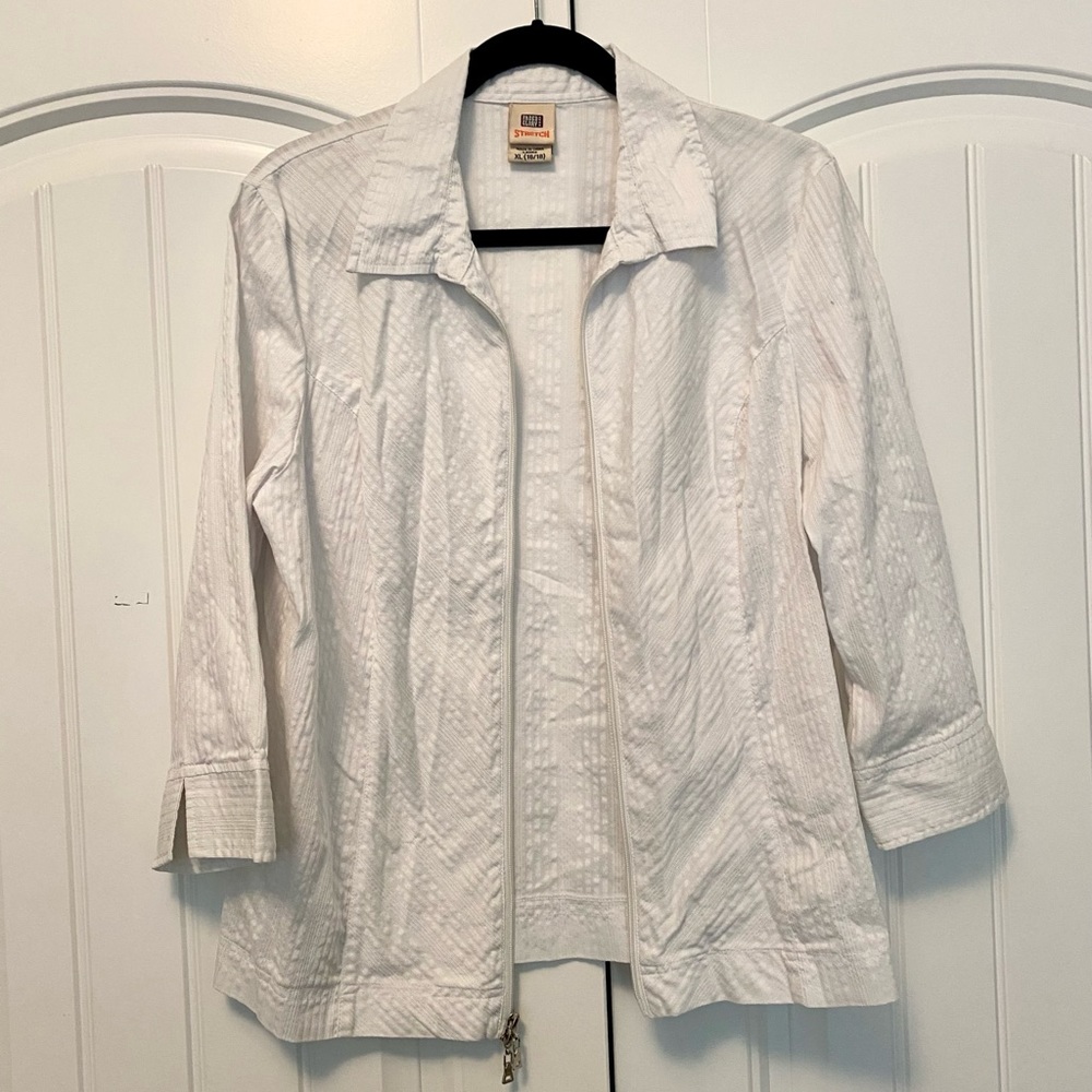 White top size XL